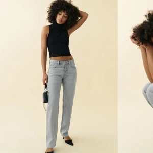 Jeans - Säljer dessa gråa low Waist jeansen från Gina tricot. Lappen är borta men de är aldrig använda då de är lite för små för mig. Nypris 500kr💓💓