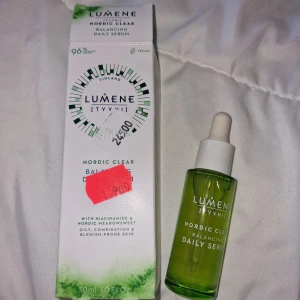 Serum - Oanvänd och oöppnad ansikts serum