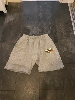 Corteiz  - Corteiz Aufentic shorts  Cond: 8/10 Strl: L