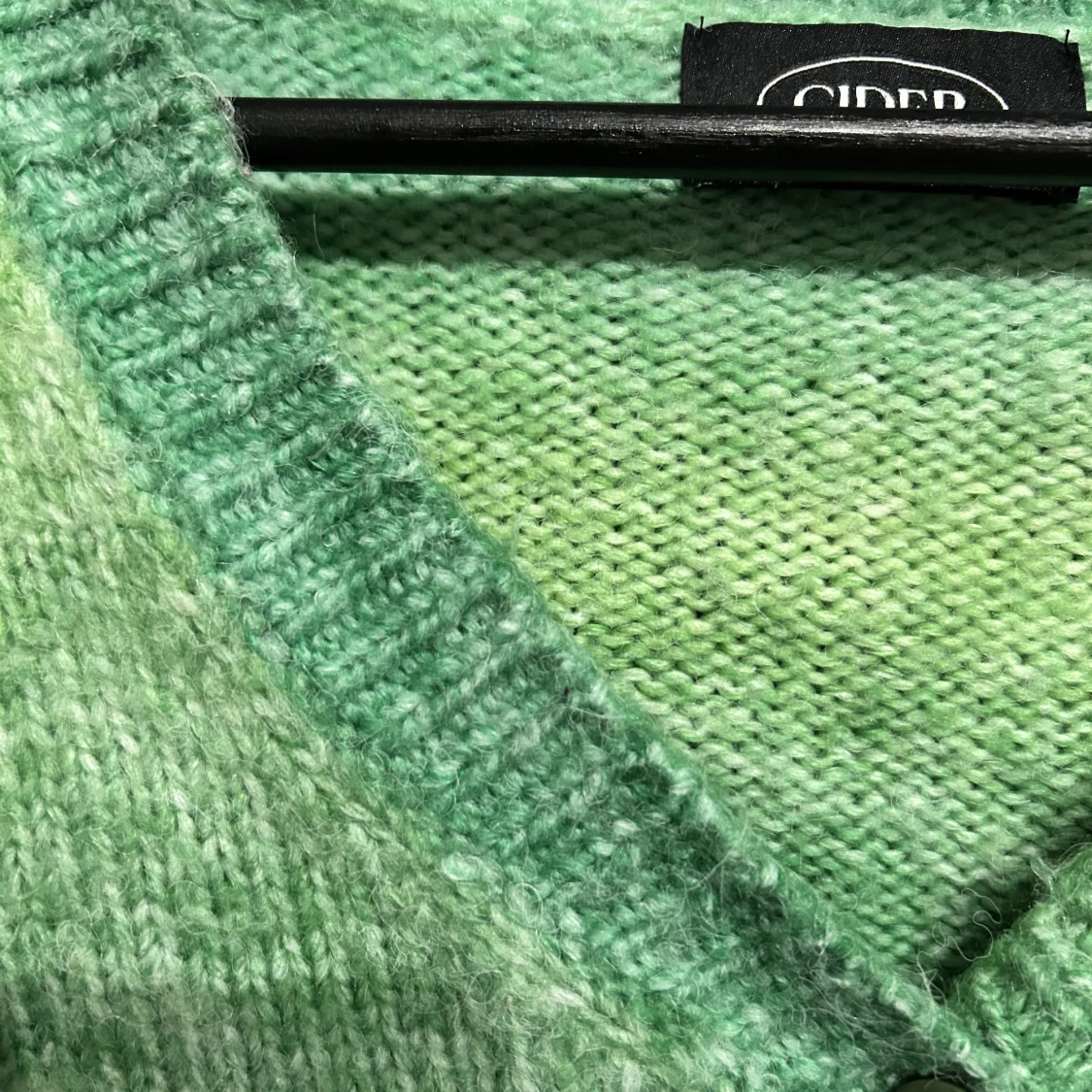 Cropped cardigan - 90