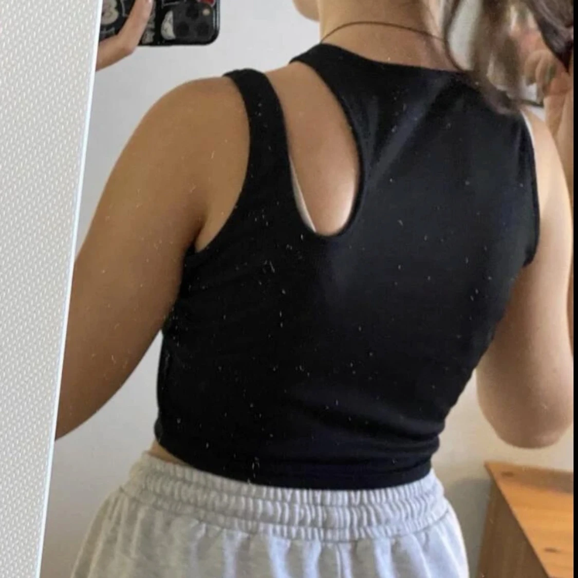 SVART RIBBAD TOPP ÖPPEN DESIGN - 90