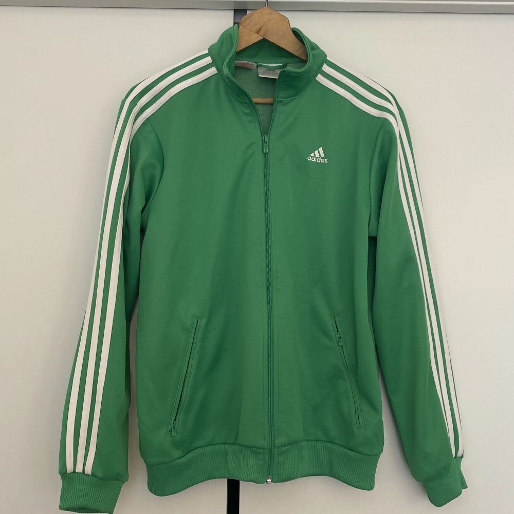 Grön Adidas/Hammarby tröja | Plick Second Hand