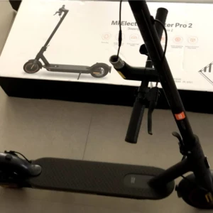 El sparkcykel - Helt ny, fortfarande i paketet, inte använd, full skick, allt är bra, försöker sälja den på grund av att jag ångrade mitt köp men då var det redan försent, så nu försöker jag sälja den till någon annan så jag kan använda pengarna åt andra saker.