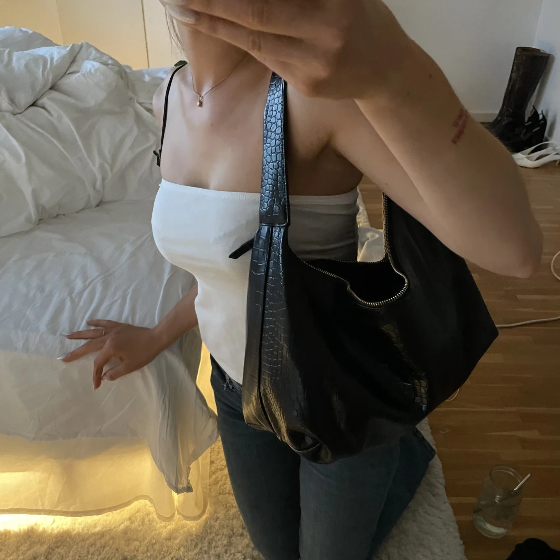 Svart läderväska  - 91