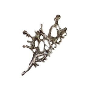 Hårklämma - Cool Hårklämma! 12cm lång och cirka 5cm bred. Den är i metall💕