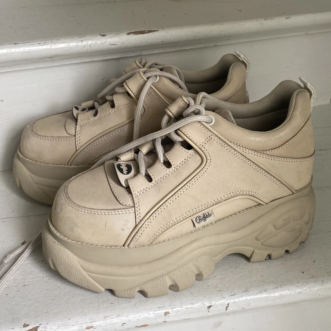 Buffalo London Beige