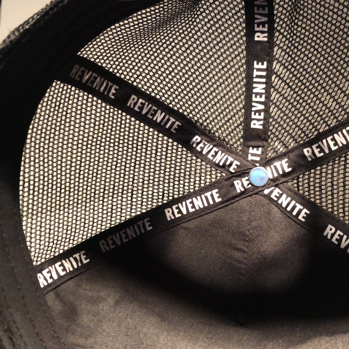 Revenite keps säljer - 90