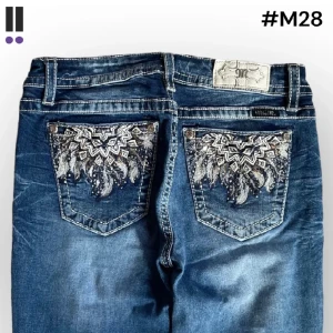 Miss me jeans - Jätte fina miss me jeans köpta på Plick av benin demin. Säljer för att ja inte gillar hur de sitter på mig❤️ 