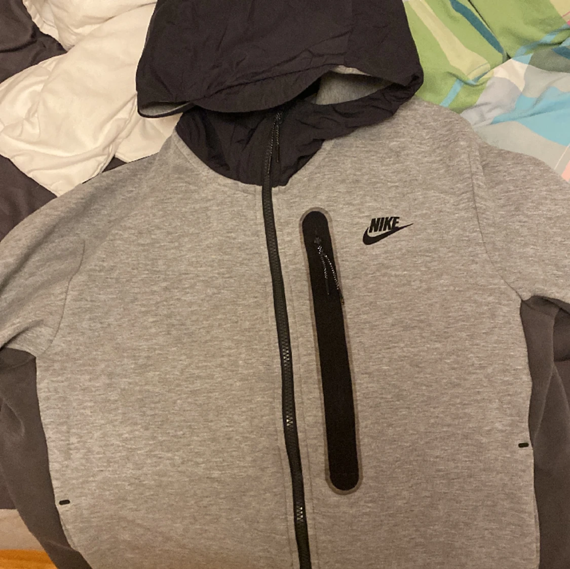 Nike tech fleece 