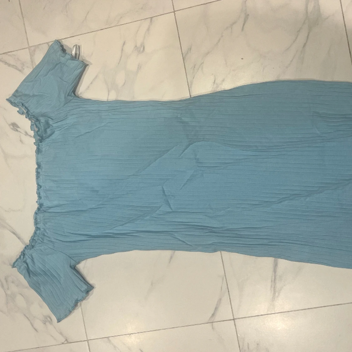 Ljusblå klänning  - 90