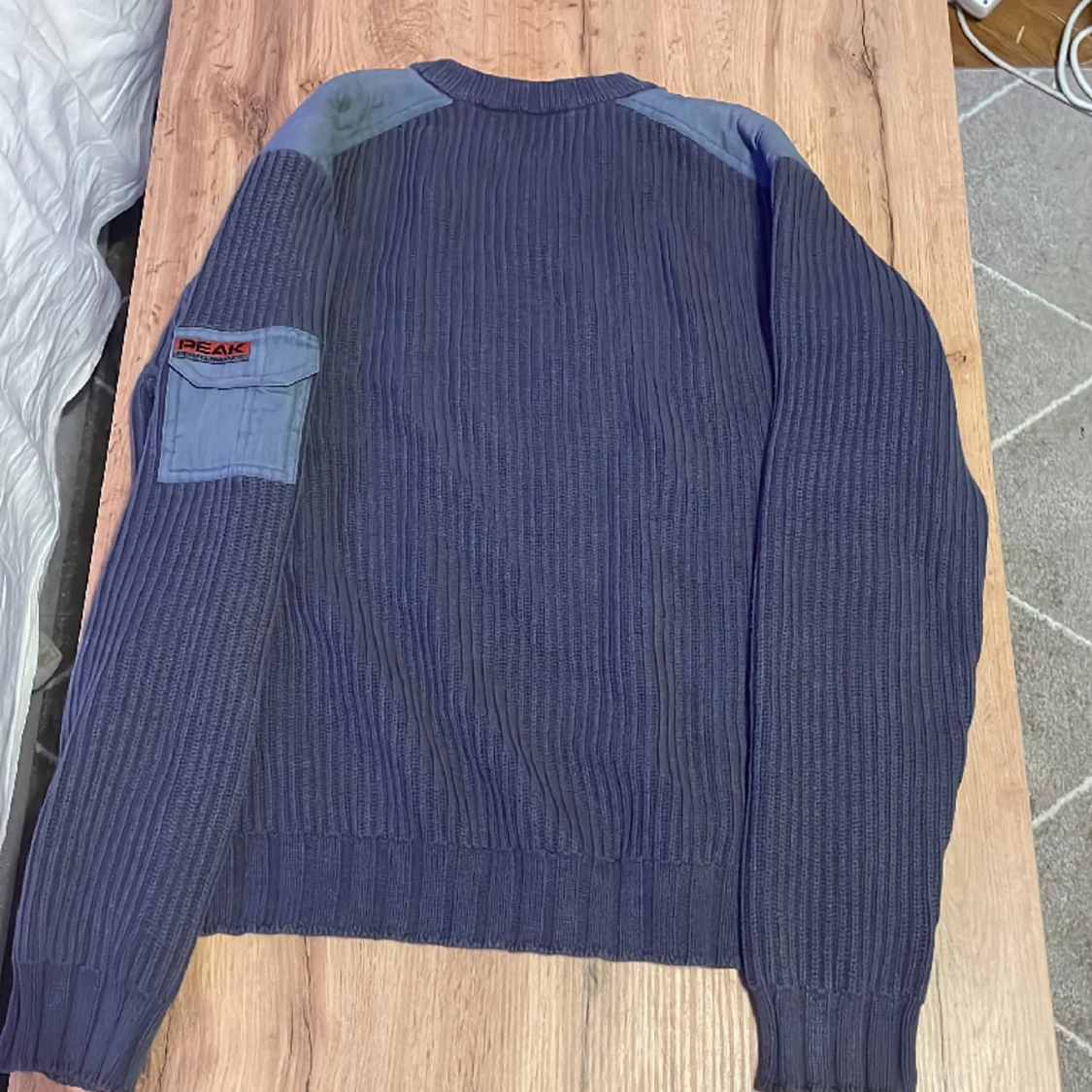 Peak performance ull tröja - 90