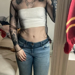 fishnet top - oanvänd, snyggt under klänningar eller toppar 