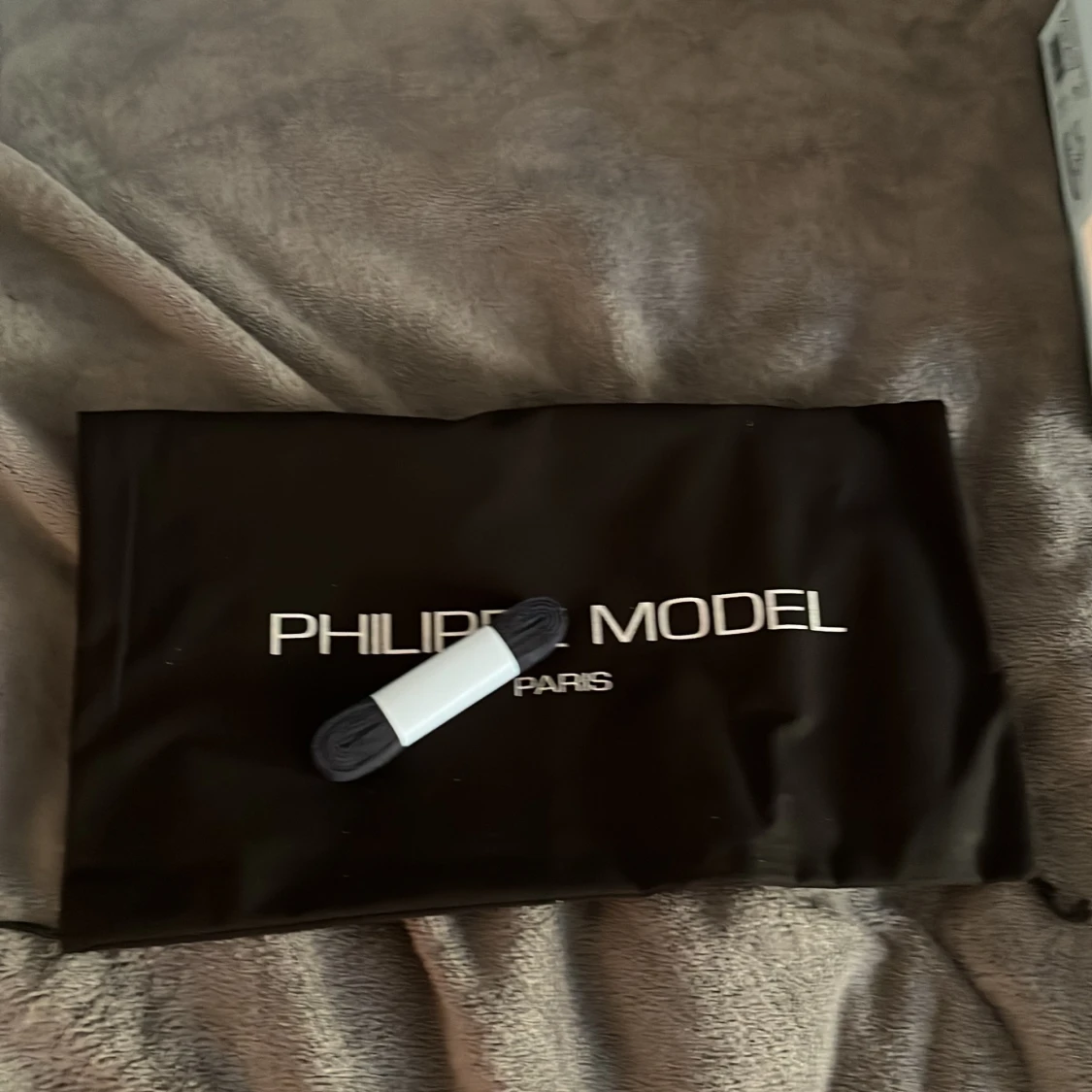 Philippe Model  - 92