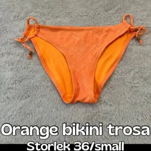 Bikini underdel från Cubus i storlek 36/small. I nyskick! 💕  Skriv gärna ett omdöme efter ni köpt något. Uppskattas jättemycket. 🥰