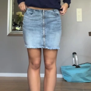 Jeanskjol - As snygg kjol till sommaren! Helt ny med prislapp!  Jag står inte för frakt❤️