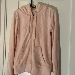 rosa mjuk tjocktröja  - För fler bilder eller andra frågor så skriv💗 skickar inom 2 dagar!