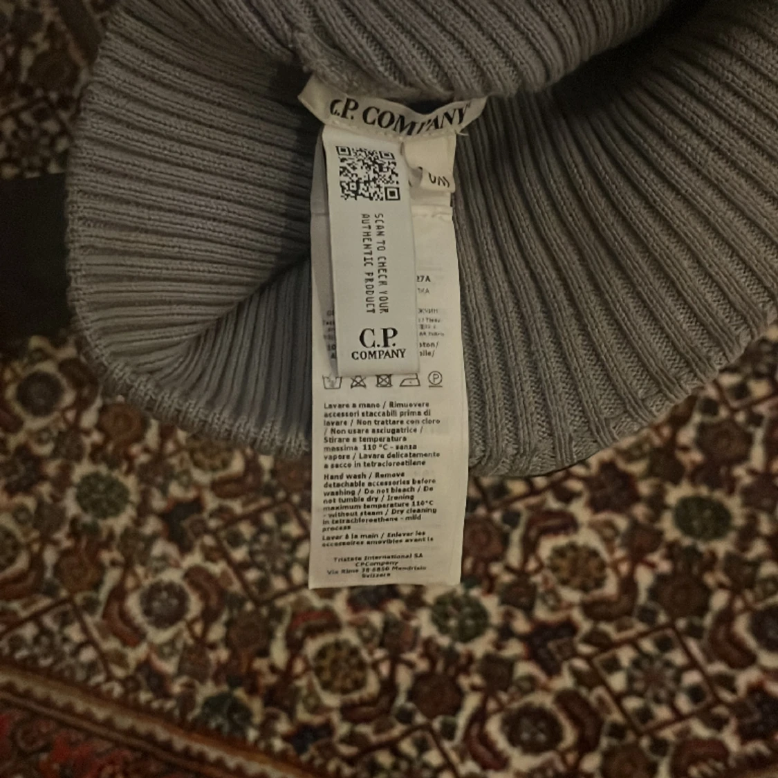 C.p. Company mössa  - 91