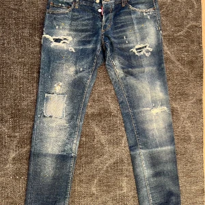 Dsquared2 Jeans - Modell: Cool Guy Strlk: 52 Skick 9/10