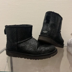 Ugg - Uggs använta sparsamt