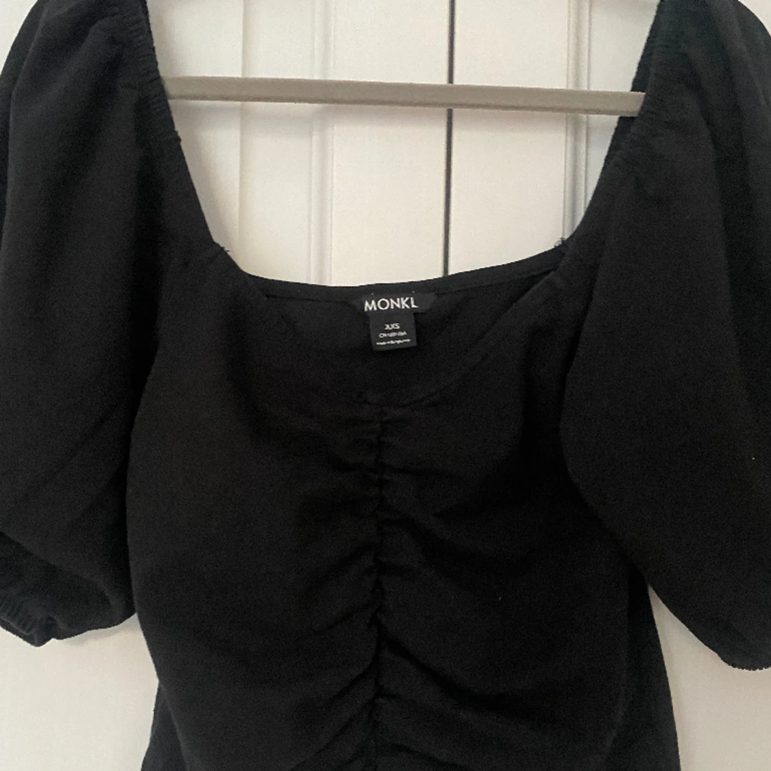 Svart topp monki - 91