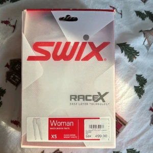 Underställsbyxor - Vita underställsbyxor från Swix, helt oanvända med lappen kvar st xs 