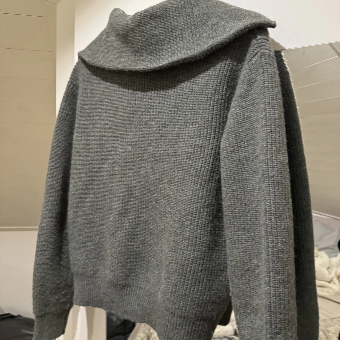 Stickad tröja  - 90