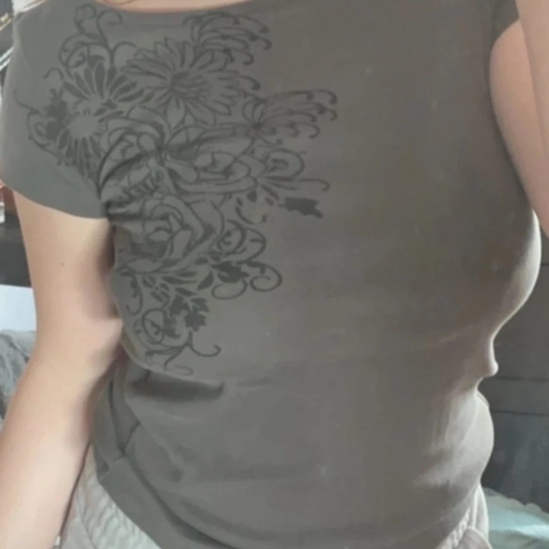 Esprit topp med blomma y2k 