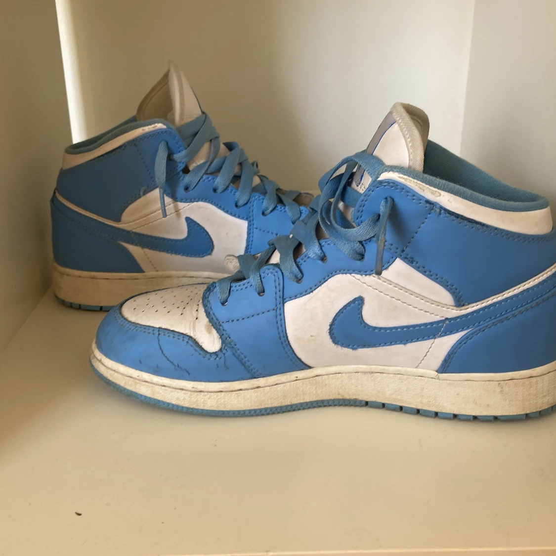 Jordan 1 unc blue i storlek 39! - 2