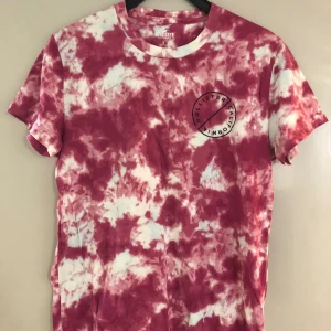 Hollister tshirt tiedye  - Nyskick  Herr S Mjuk