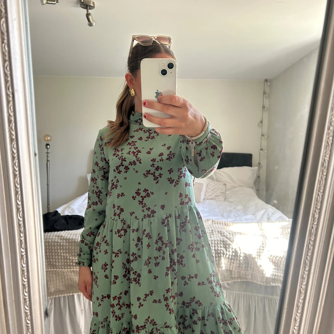 Blommig klänning - 23