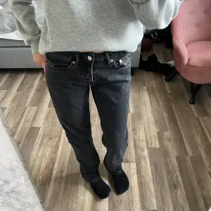 ”Icon” jeans ifrån Lager 157🥰 Köpte för 400kr säljs därför för 200kr