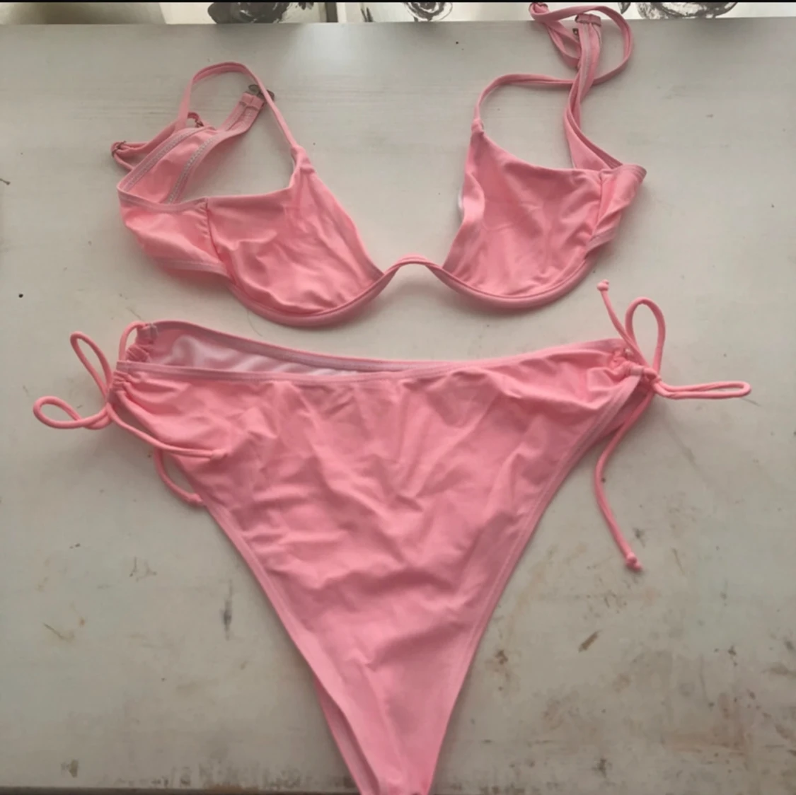 Rosa bikini