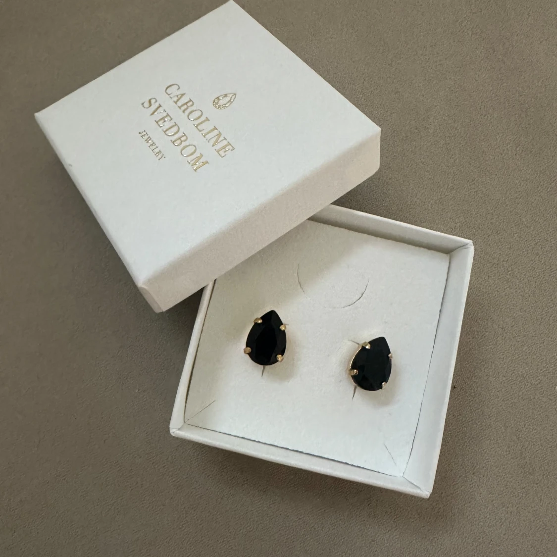 Örhängen från Caroline Svedbom