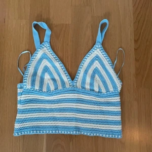 Stickad topp - Fin stickad topp 