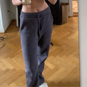 Lxa mjukisbyxor - Lxa sweatpants
