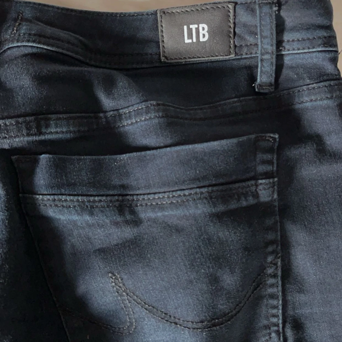 Svarta LTB jeans  - 91
