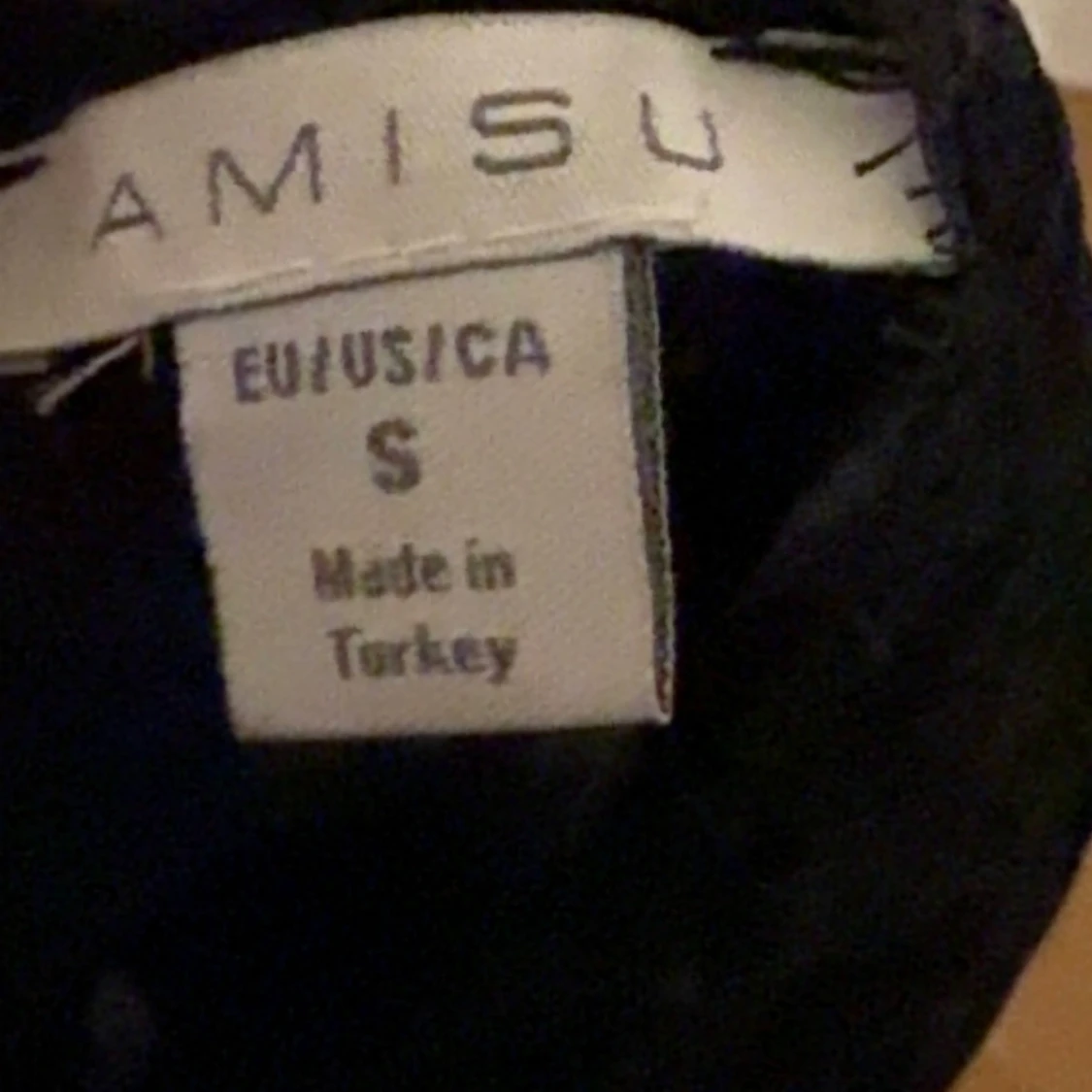 Urringad t shirt med spets - 90