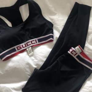 Gucci Svart  Strl S Ej äkta 