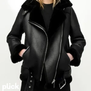 Zara jacka  - Säljer nu min jacka från zara som kommit till användning fåtal gånger bara, skick precis som ny. Priset i butik 1200 