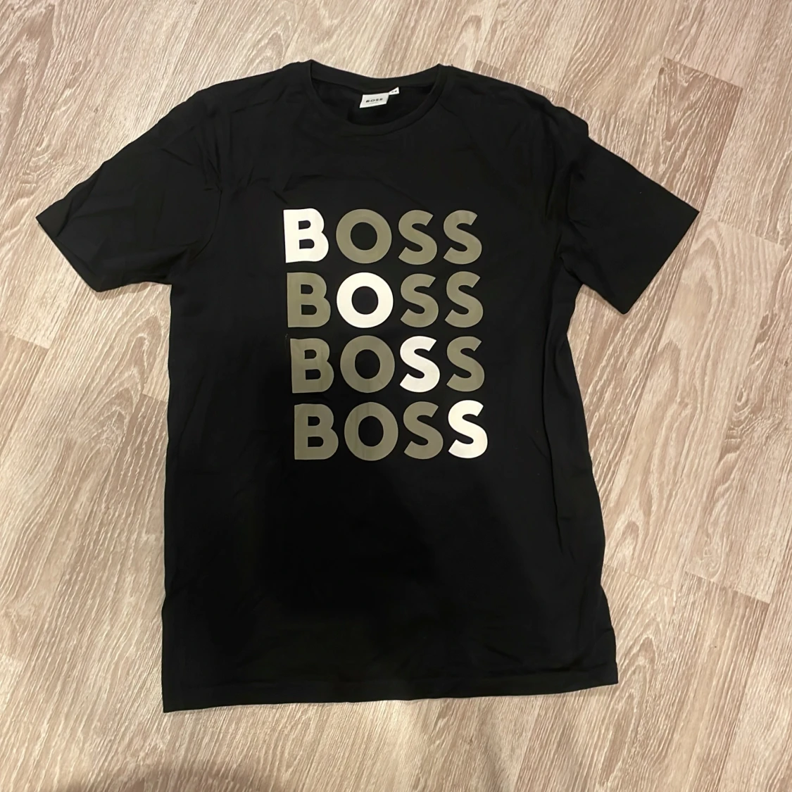 Boss t-shirt