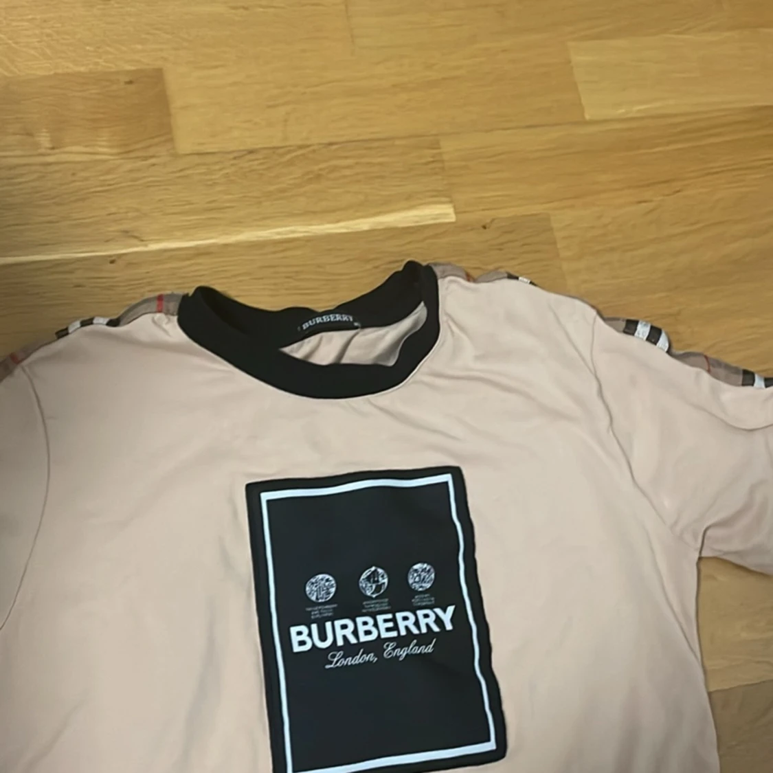 Burberry T-shirt - 91