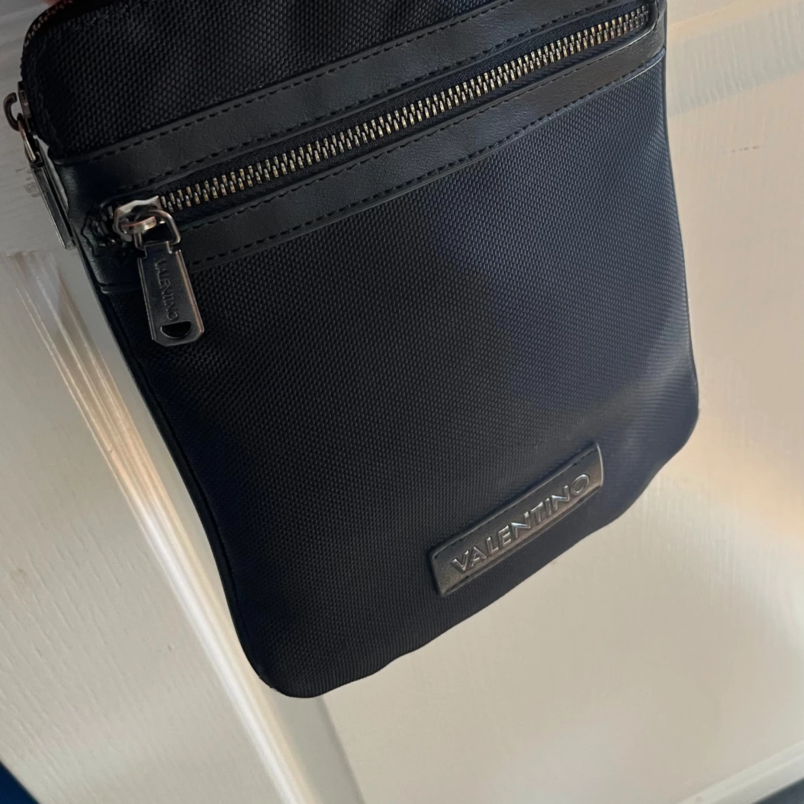 Valentino väska - 90