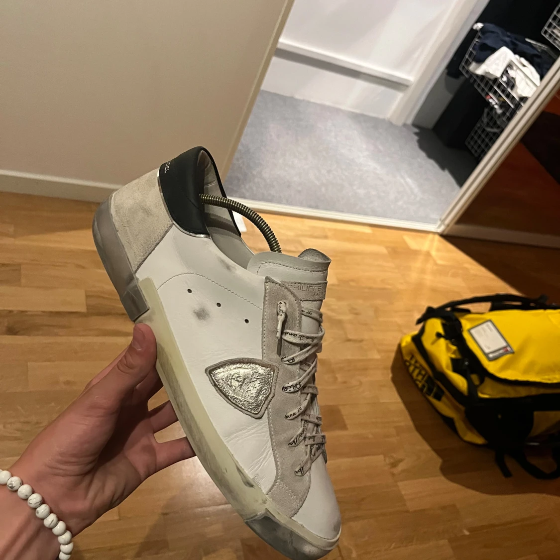 Philippe model  - 90