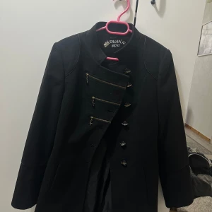 Jacka - Har mindre form≈38