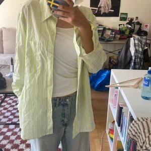 Skjorta - Grön somrig skjorta