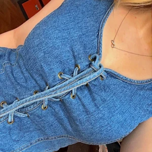 Jeanstopp - Så fin jeanstopp i storlek 36 som inte kommer till användning💛 tyvärr vet jag inte vart den är ifrån, men inga defekter eller liknande förekommer💕skriv vid funderingar!💛💕