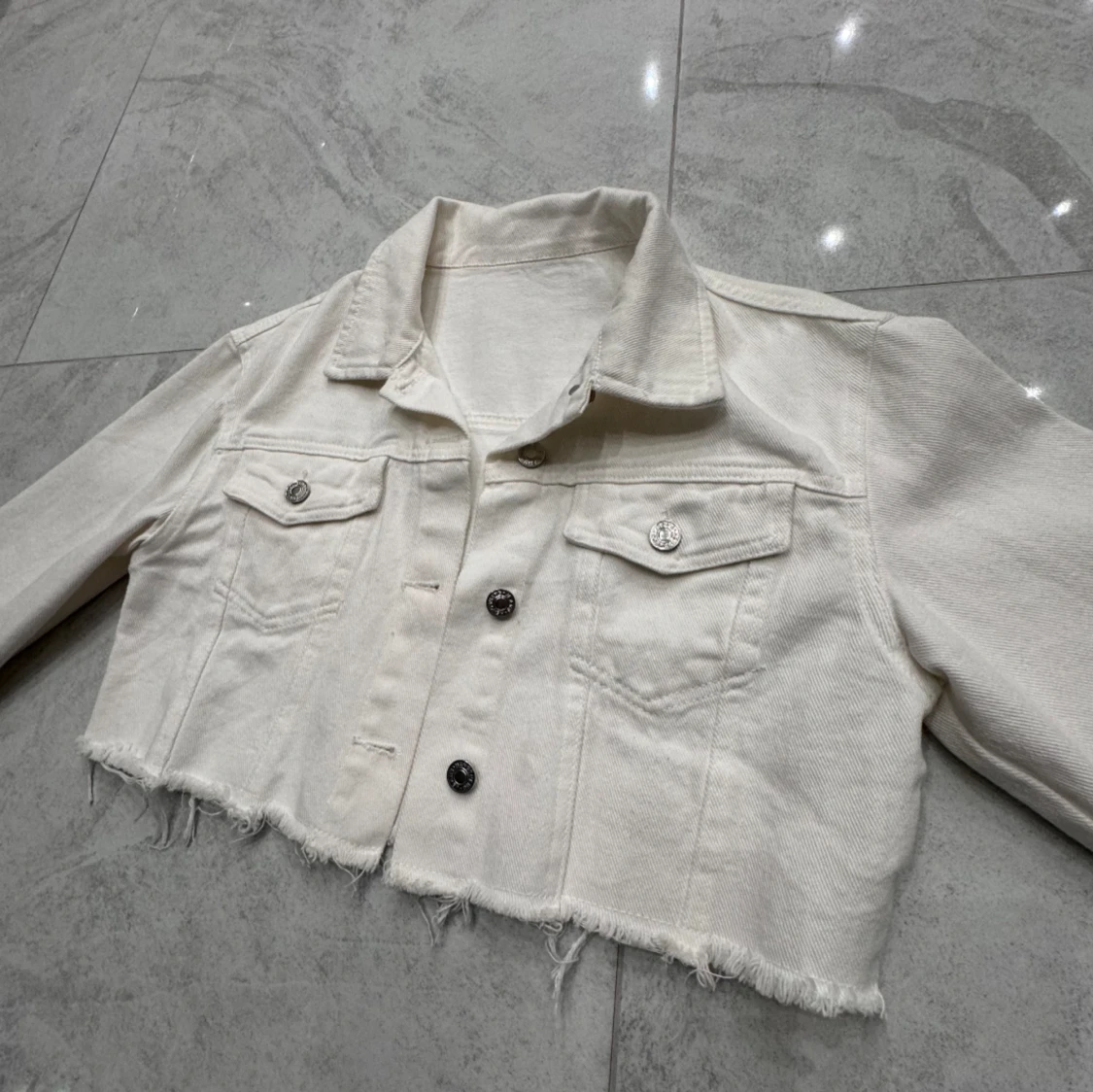 Vit kort jeans jacka🤍 - 92