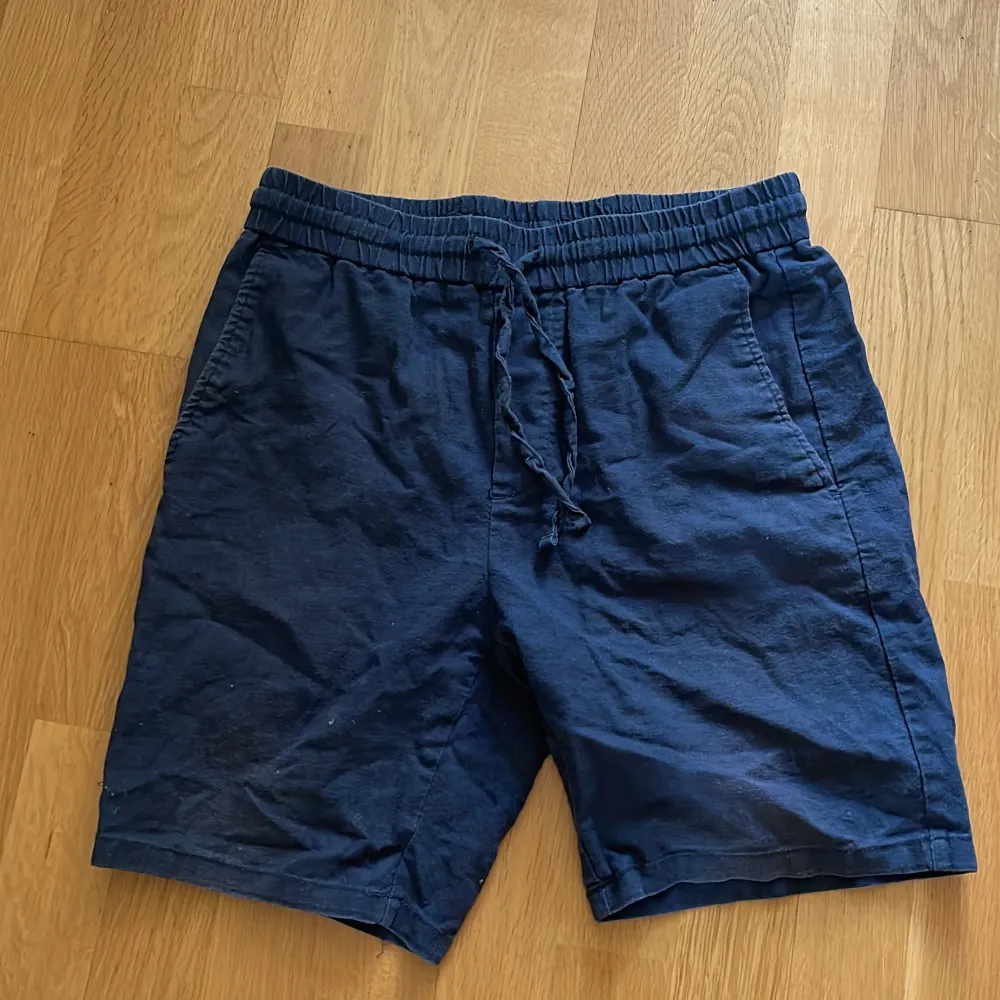Ett par snygga shorts till sommaren i storleken s. Shorts.