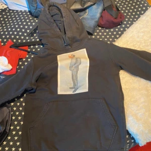 The cool elephant hoodie - Najs hoodie med coolt tryck 