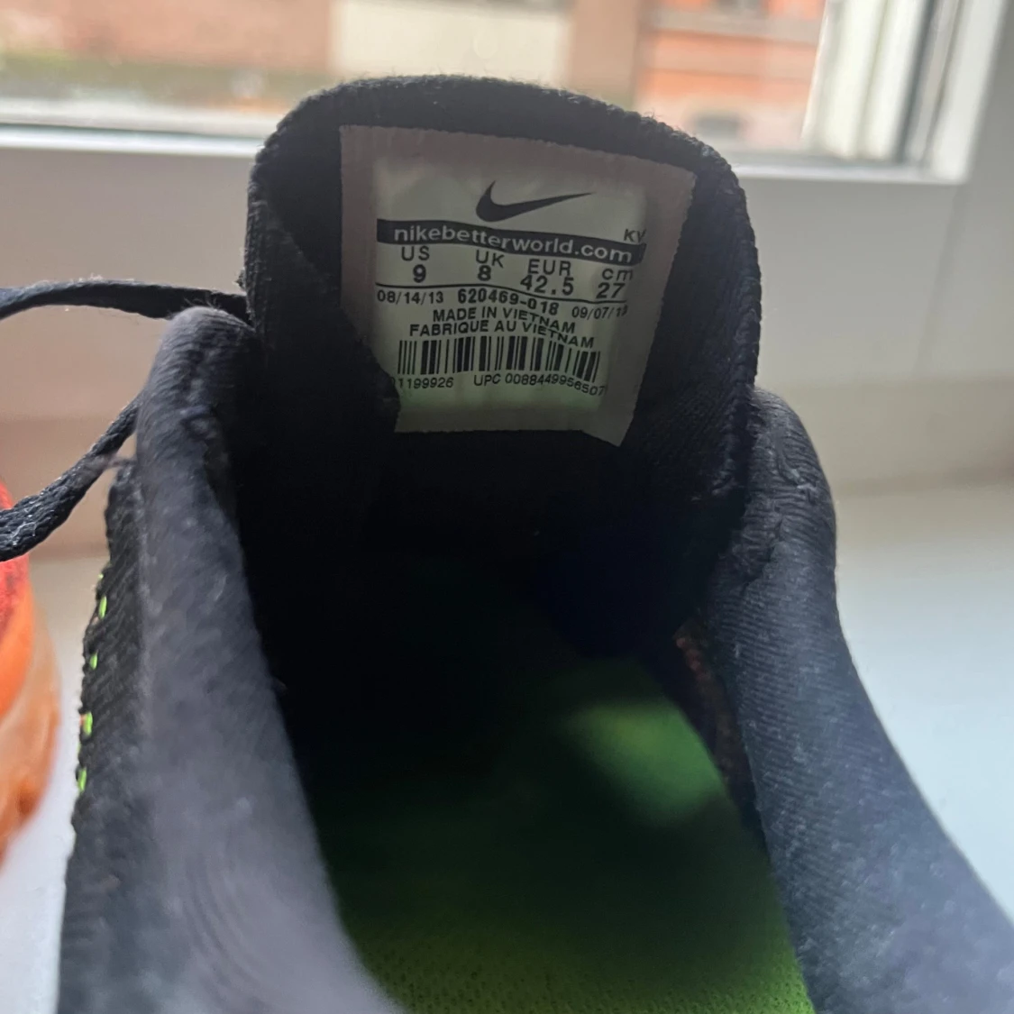 NIKE FLYKNIT MAX - 92